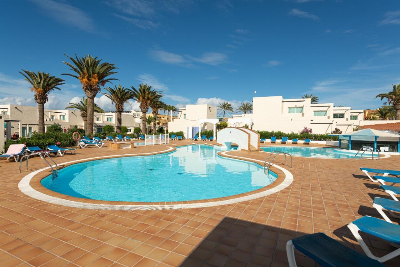 Homeforguest Apartamento 15 Con Terraza Y Piscina En Corralejo Bagian luar foto