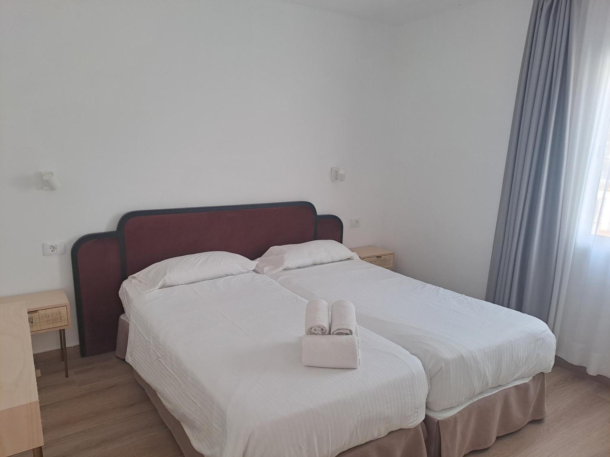 Homeforguest Apartamento 15 Con Terraza Y Piscina En Corralejo Bagian luar foto